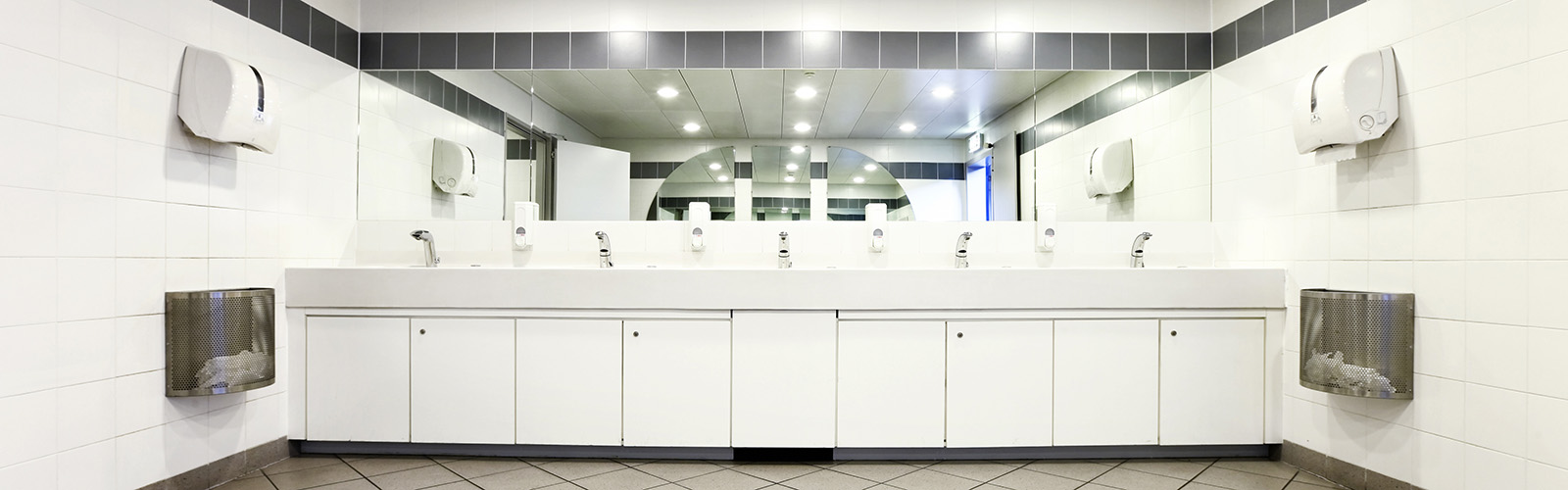 Hints & Tips for Maintaining Public Bathrooms